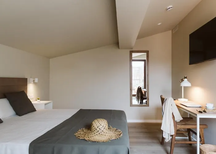 Lindala Natural 4*