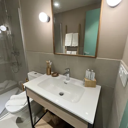 Lindala Natural Valencie